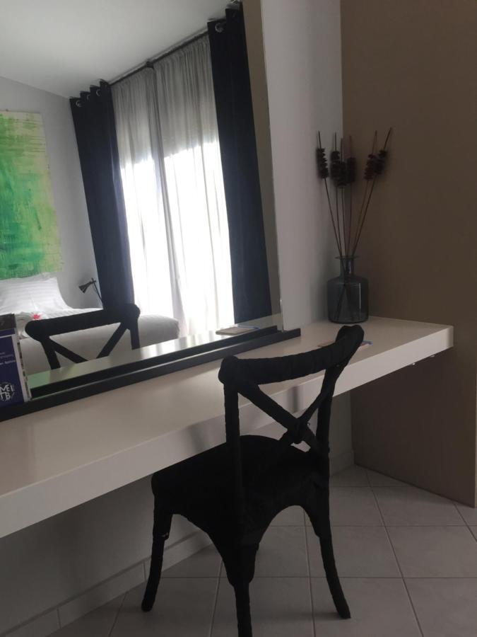 All Seasons Luxury Suites1 Janina Zewnętrze zdjęcie